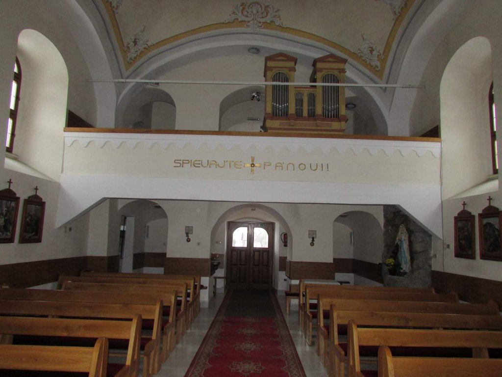 17 Interiér kostola (východný pohľad) na fotografii z roku 2017, zdroj: Archív KPÚ Prešov
