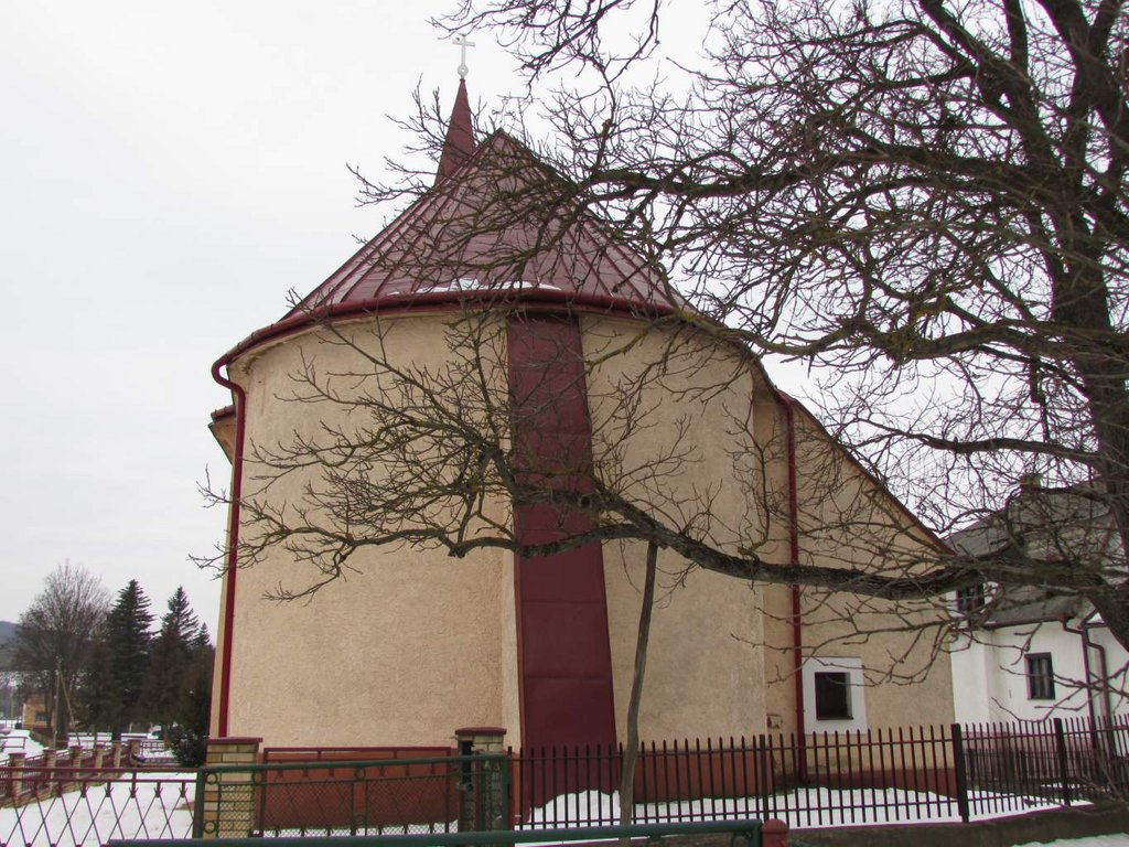 14 Východné fasády kostola na fotografii z roku 2017, zdroj: Archív KPÚ Prešov